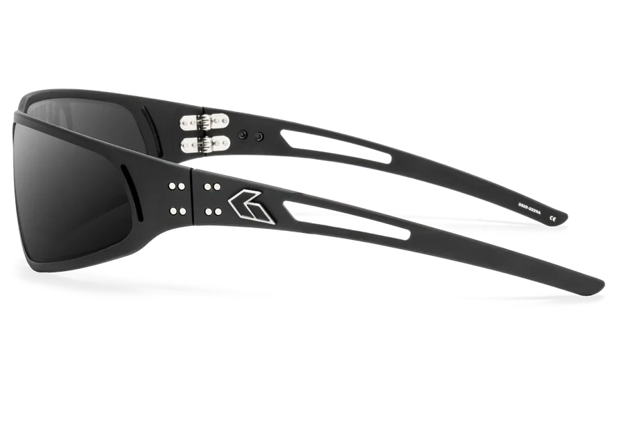 REVENANT : Non-Polarized
