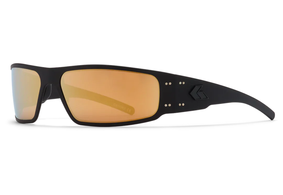 MAGNUM : Polarized